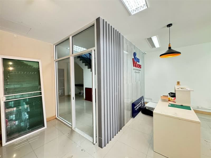 โครงการไพรม์ บิซ-โฮม (Prime Biz Home), นนทบุรี, ถนนเลียบคลองประปา-แจ้งวัฒนะ, บ้านใหม่, ปากเกร็ด, นนทบุรี, 300 ตร.ม., ตึกแถว-อาคารพาณิชย์ ขาย, โดย คุณ ภรนันท์ปภัษฬ์ สวัสดิยกุล (ปู), 500470270 - DDproperty.com