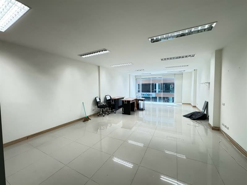 โครงการไพรม์ บิซ-โฮม (Prime Biz Home), Nonthaburi, ถนนเลียบคลองประปา-แจ้งวัฒนะ, Ban Mai, Pak Kret, Nonthaburi, , 300 sqm, Shophouse For Sale, by คุณ ภรนันท์ปภัษฬ์ สวัสดิยกุล (ปู), 500470270 - DDproperty.com