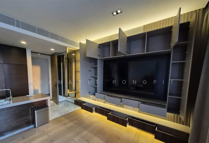 Saladaeng One, Bangkok, Sala Daeng 1 Alley, Silom, Bang Rak, Bangkok, 1 Bedroom, 56 sqm, Condo For Sale, by Thanakit Pongpit, 500470301 - DDproperty.com