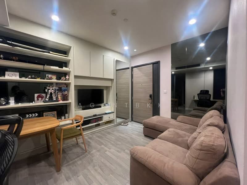 The Room Sathorn, Bangkok, 78 Pan Road, Silom, Bang Rak, Bangkok, 1 Bedroom, 55 sqm, Condo For Rent, by Agentbkk, 500470304 - DDproperty.com