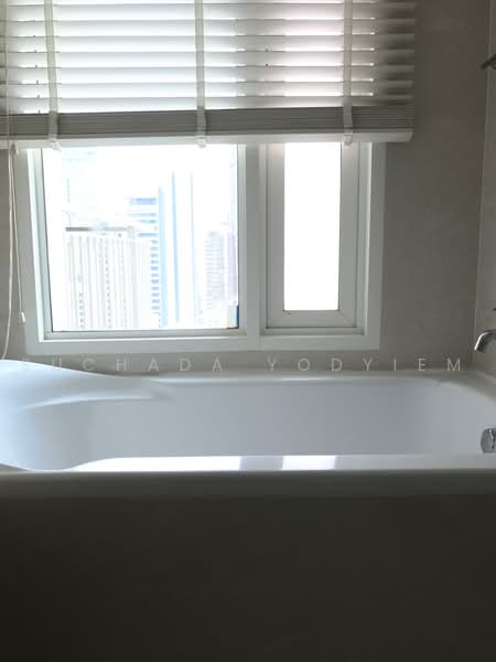 Baan Siri 24, Bangkok, 39 Sukhumvit 24 Alley, Khong Tan, Khlong Toei, Bangkok, 2 Bedrooms, 100 sqm, Condo For Sale, by Suchada Yodyiem, 500470308 - DDproperty.com