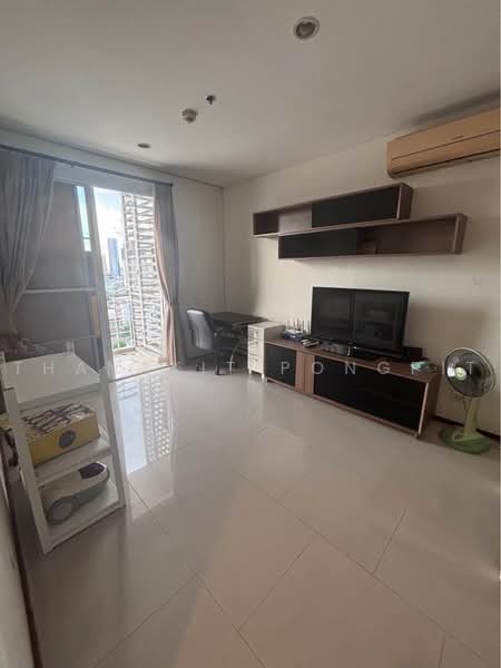 Villa Sathorn, Bangkok, 5 KrungThonBuri Road, Khlong Ton Sai, Khlong San, Bangkok, 1 Bedroom, 55 sqm, Condo For Sale, by Thanakit Pongpit, 500470311 - DDproperty.com