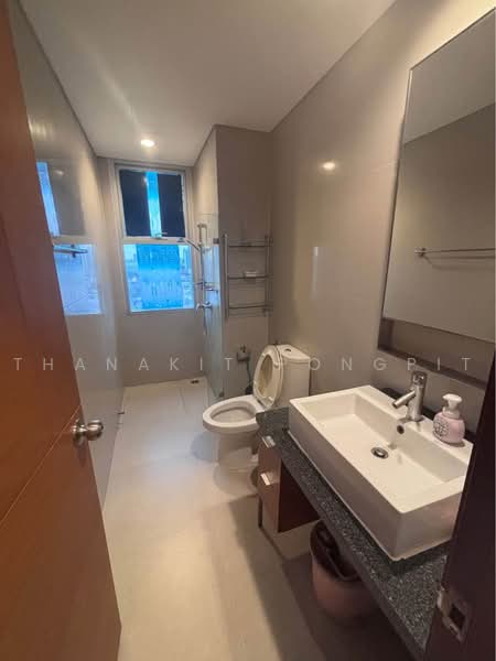 Villa Sathorn, Bangkok, 5 KrungThonBuri Road, Khlong Ton Sai, Khlong San, Bangkok, 1 Bedroom, 55 sqm, Condo For Sale, by Thanakit Pongpit, 500470311 - DDproperty.com