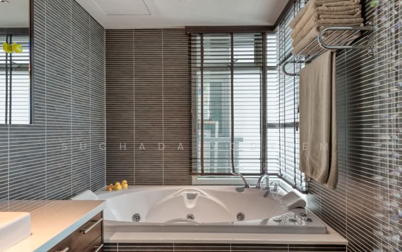 Fullerton Sukhumvit, Bangkok, Sukhumvit Road, Khlong Tan Nua, Watthana, Bangkok, 3 Bedrooms, 170 sqm, Condo For Sale, by Suchada Yodyiem, 500470332 - DDproperty.com