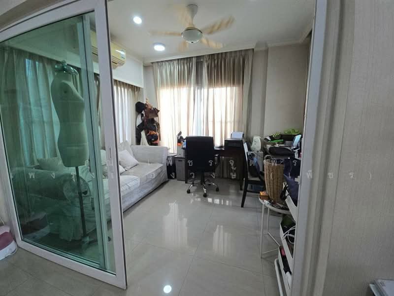 คาซ่า วิลล์ รังสิต-คลอง2 (Casa Ville Rangsit-Klong 2), Pathum Thani, ถนนรังสิต-นครนายก, Prachathipat, Thanyaburi, Pathum Thani, 4 Bedrooms, 280 sqm, Single Detached House For Sale, by คุณ เพ็ชรจุตพร เพ่งรุ่งเรืองวงษ์ (เพ็ชร), 500470338 - DDproperty.com