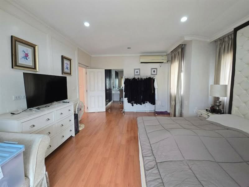 คาซ่า วิลล์ รังสิต-คลอง2 (Casa Ville Rangsit-Klong 2), Pathum Thani, ถนนรังสิต-นครนายก, Prachathipat, Thanyaburi, Pathum Thani, 4 Bedrooms, 280 sqm, Single Detached House For Sale, by คุณ เพ็ชรจุตพร เพ่งรุ่งเรืองวงษ์ (เพ็ชร), 500470338 - DDproperty.com