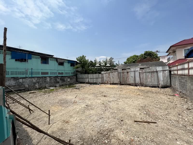 46102 – ที่ดิน แปลงสวยทรงสี่เหลี่ยม ซอยสุขุมวิท 113 (ด่านสำโรง 14) เนื้อที่ 80 ตร.ว. เดินเพียง 430 เ, สมุทรปราการ, สุขุมวิท 113, สำโรงเหนือ, เมืองสมุทรปราการ, สมุทรปราการ, 320 ตร.ม., ที่ดิน ขาย, โดย บริษัท ฟอร์เบสท์ พร็อพเพอร์ตี้ส์ จำกัด, 500470348 - DDproperty.com