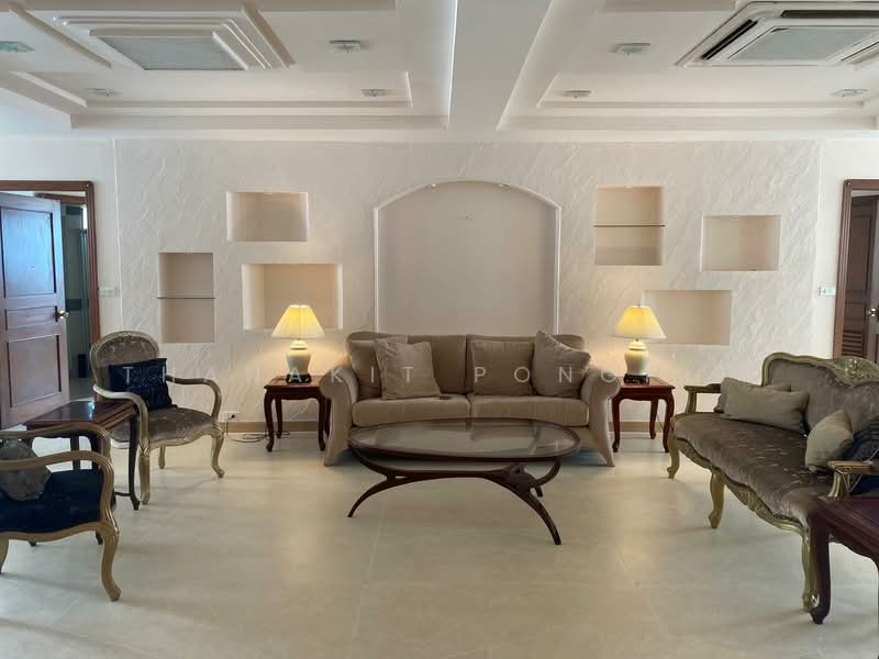 President Park Sukhumvit 24, Bangkok, 99 Sukhumvit 24 Alley, Khlongtoei Nua, Watthana, Bangkok, 3 Bedrooms, 260 sqm, Condo For Rent, by Thanakit Pongpit, 500470357 - DDproperty.com