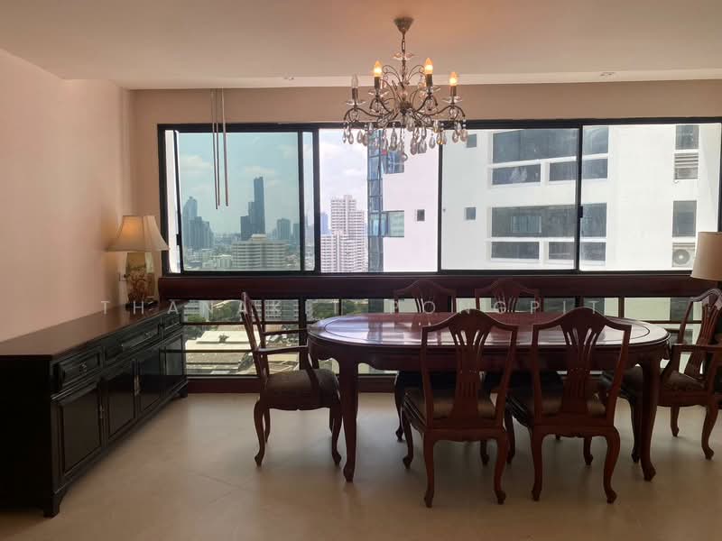 President Park Sukhumvit 24, Bangkok, 99 Sukhumvit 24 Alley, Khlongtoei Nua, Watthana, Bangkok, 3 Bedrooms, 260 sqm, Condo For Rent, by Thanakit Pongpit, 500470357 - DDproperty.com