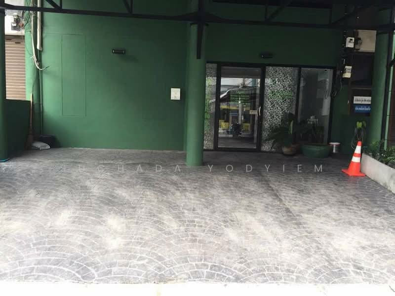 undefined, Bangkok, Praborommaharatchawang, Phra Nakhon, Bangkok, 6 Bedrooms, 550 sqm, Single Detached House For Sale, by Suchada Yodyiem, 500470360 - DDproperty.com