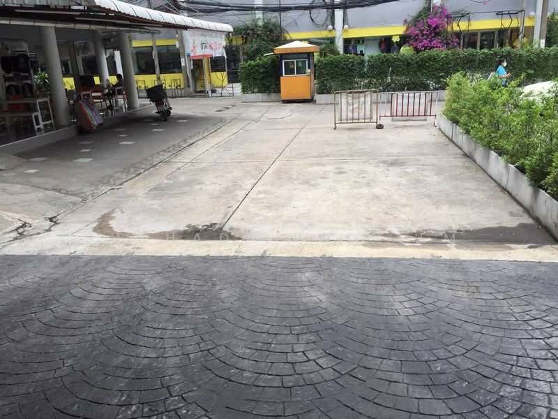 undefined, Bangkok, Praborommaharatchawang, Phra Nakhon, Bangkok, 6 Bedrooms, 550 sqm, Single Detached House For Sale, by Suchada Yodyiem, 500470360 - DDproperty.com
