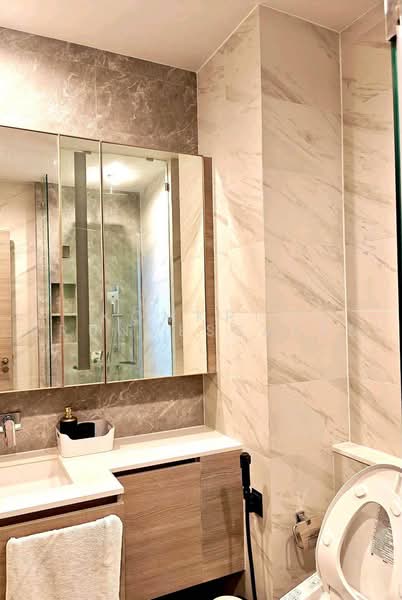 The Crest Park Residences, Bangkok, 1198 Phahonyothin Road, Jom Phon, Chatuchak, Bangkok, 1 Bedroom, 35 sqm, Condo For Rent, by Komkrit Arunvessased, 500470374 - DDproperty.com