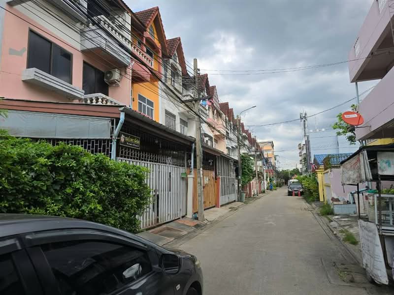 ที่ดินเปล่า 121 ตร.ว. ที่ดิน ซอยลาดพร้าว101 ซอย31, Bangkok, ถนนลาดพร้าว, Khlong Chan, Bang Kapi, Bangkok, , 484 sqm, Land For Sale, by คุณ เพ็ชรจุตพร เพ่งรุ่งเรืองวงษ์ (เพ็ชร), 500470384 - DDproperty.com
