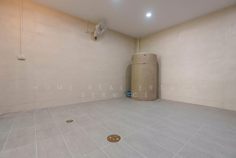 Baan Klang Muang Sathorn-Suksawat : บ้านกลางเมือง สาทร-สุขสวัสดิ์, สมุทรปราการ, 29 สุขสวัสดิ์ 39, บางพึ่ง, พระประแดง, สมุทรปราการ, 152 ตร.ม., ทาวน์เฮ้าส์ ขาย, โดย HOME Real Estate Service, 500470407 - DDproperty.com
