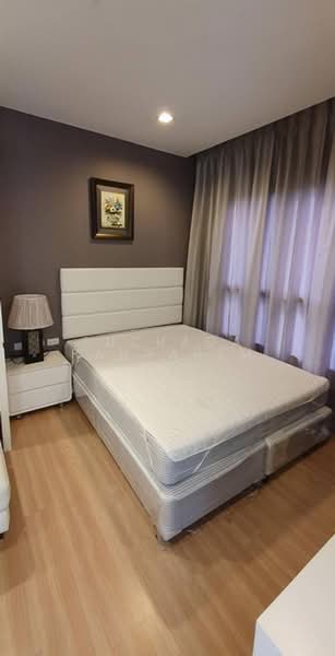 Urbano Absolute Sathon-Taksin, Bangkok, 345 Charoen Nakhon 14/2 Alley, Khlong Ton Sai, Khlong San, Bangkok, 1 Bedroom, 30 sqm, Condo For Rent, by Suchada Panyarem, 500470409 - DDproperty.com