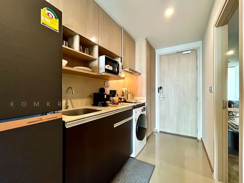 Q Chidlom-Phetchaburi, Bangkok, 1088 Phetchaburi Road, Makkasan, Ratchathewi, Bangkok, 1 Bedroom, 47 sqm, Condo For Rent, by Komkrit Arunvessased, 500470410 - DDproperty.com