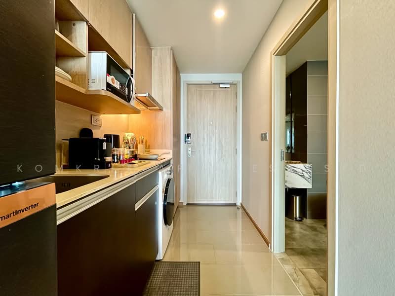 Q Chidlom-Phetchaburi, Bangkok, 1088 Phetchaburi Road, Makkasan, Ratchathewi, Bangkok, 1 Bedroom, 47 sqm, Condo For Rent, by Komkrit Arunvessased, 500470410 - DDproperty.com
