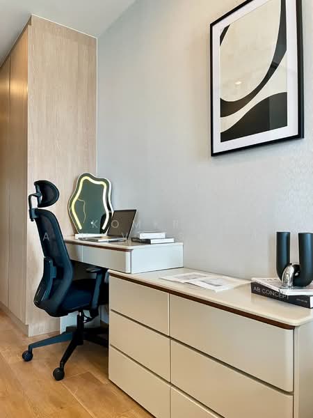 Q Chidlom-Phetchaburi, Bangkok, 1088 Phetchaburi Road, Makkasan, Ratchathewi, Bangkok, 1 Bedroom, 47 sqm, Condo For Rent, by Komkrit Arunvessased, 500470410 - DDproperty.com