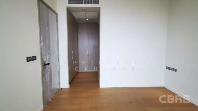 Magnolias Waterfront Residences, Bangkok, 259 Charoen Nakhon Road, Khlong Ton Sai, Khlong San, Bangkok, 1 Bedroom, 79 sqm, Condo For Sale, by Praphinleeya Phuengkhuankhan, 500470412 - DDproperty.com