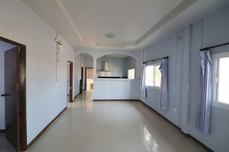 2 Brm 2 Bth Home & Commercial Property for Sale, Non San Nong Bua Lam Phu, Nong Bua Lam Phu, Nong Sawan, Muang Nong Bua Lam Phu, Nong Bua Lam Phu, , 450 sqm, Warehouse/Factory For Sale, by วีรภัทรา ดาร์เปอร์, 500470414 - DDproperty.com