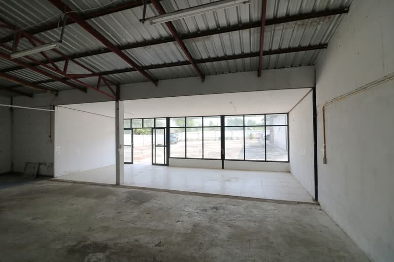 2 Brm 2 Bth Home & Commercial Property for Sale, Non San Nong Bua Lam Phu, Nong Bua Lam Phu, Nong Sawan, Muang Nong Bua Lam Phu, Nong Bua Lam Phu, , 450 sqm, Warehouse/Factory For Sale, by วีรภัทรา ดาร์เปอร์, 500470414 - DDproperty.com