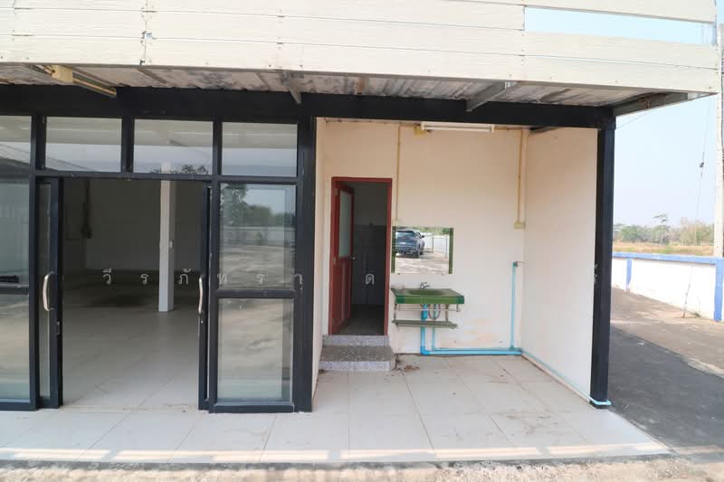 2 Brm 2 Bth Home & Commercial Property for Sale, Non San Nong Bua Lam Phu, Nong Bua Lam Phu, Nong Sawan, Muang Nong Bua Lam Phu, Nong Bua Lam Phu, , 450 sqm, Warehouse/Factory For Sale, by วีรภัทรา ดาร์เปอร์, 500470414 - DDproperty.com