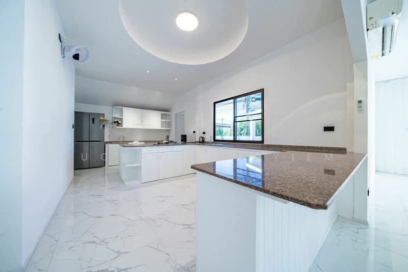 undefined, Chon Buri (Pattaya), Nong Pru, Bang Lamung (Pattaya), Chon Buri (Pattaya), 5 Bedrooms, 350 sqm, Single Detached House For Sale, by Suchada Yodyiem, 500470453 - DDproperty.com