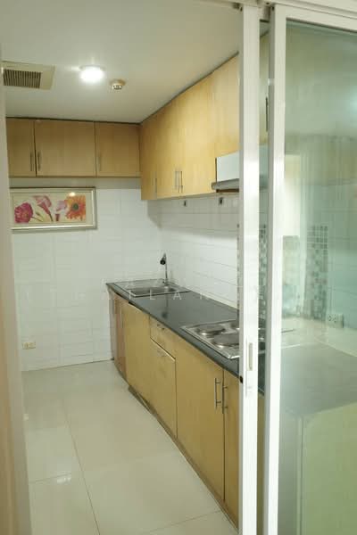 Fragrant 71, Bangkok, 19 Pridi Banomyong 14 Alley, Phra Kanong Nua, Watthana, Bangkok, 3 Bedrooms, 122 sqm, Condo For Rent, by Fazwaz (Thailand) Co., Ltd., 500470458 - DDproperty.com