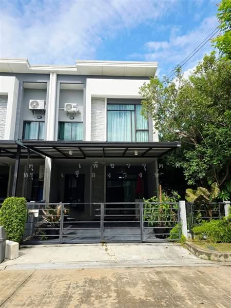 Grande Pleno Phaholyothin-Rangsit : แกรนด์พลีโน พหลโยธิน-รังสิต, ปทุมธานี, เลขที่ 91, คลองหนึ่ง, คลองหลวง, ปทุมธานี, 140 ตร.ม., ทาวน์เฮ้าส์ ขาย, โดย คุณ เพ็ชรจุตพร เพ่งรุ่งเรืองวงษ์ (เพ็ชร), 500470461 - DDproperty.com