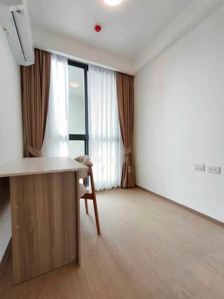 Regal Srinakarin 40, Bangkok, Soi Supapong 3 Yak 8 Srinakarin Road, Nong Bon, Prawet, Bangkok, 3 Bedrooms, 55 sqm, Condo For Rent, by Komkrit Arunvessased, 500470464 - DDproperty.com