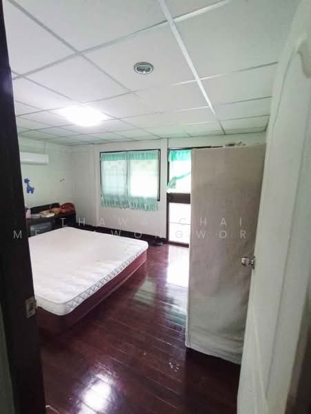 4-BR House, Bangkok, Suan Luang, Bangkok, 4 Bedrooms, 220 sqm, Single Detached House For Sale, by Thawatchai Methawongworakul, 500470465 - DDproperty.com
