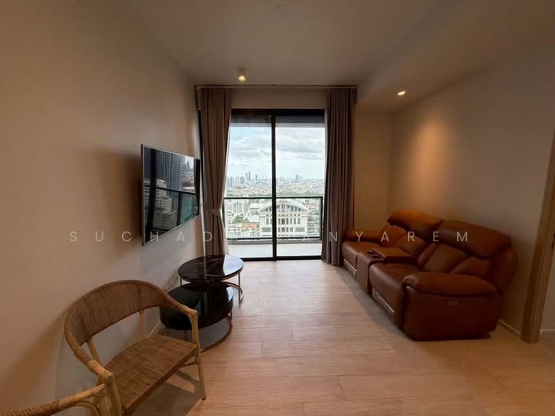 The Lofts Silom, Bangkok, Pramuan Road, Silom, Bang Rak, Bangkok, 1 Bedroom, 50 sqm, Condo For Rent, by Suchada Panyarem, 500470482 - DDproperty.com