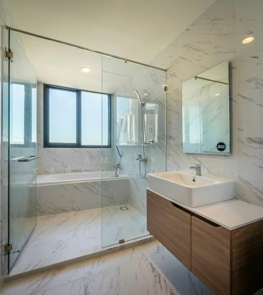 IDEO MOBI Sukhumvit Eastgate, Bangkok, 4371 Sukhumvit Road, Bang Na, Bangkok, 2 Bedrooms, 60 sqm, Condo For Rent, by Amwika Karoonsombat, 500470483 - DDproperty.com