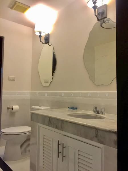 For Sale,House by the Klong A Townhome in private compound,Onnut soi 21/1, Bangkok, Suan Luang, Bangkok, 4 Bedrooms, 280 sqm, Townhouse For Sale, by ณปภัช ธวงค์ไพ, 500470494 - DDproperty.com