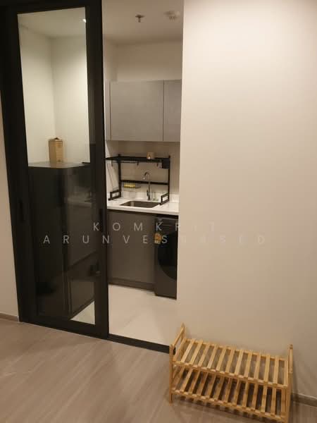 Life Asoke Hype, Bangkok, 339 Chaturathit Rd, Makkasan, Ratchathewi, Bangkok, 2 Bedrooms, 36 sqm, Condo For Rent, by Komkrit Arunvessased, 500470528 - DDproperty.com