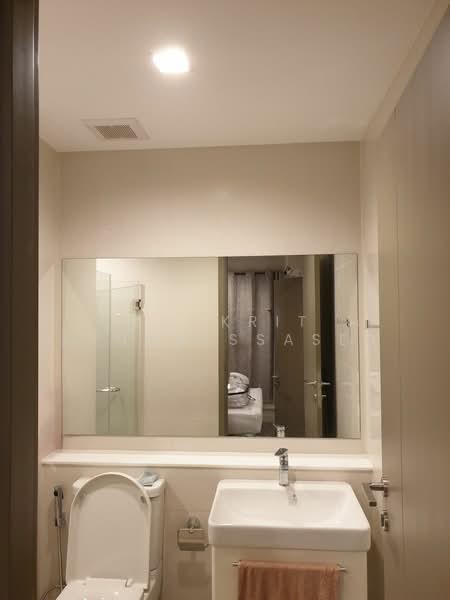 Life Asoke Hype, Bangkok, 339 Chaturathit Rd, Makkasan, Ratchathewi, Bangkok, 2 Bedrooms, 36 sqm, Condo For Rent, by Komkrit Arunvessased, 500470528 - DDproperty.com