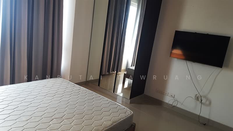 The Lofts Yennakart, Bangkok, 366 ์Soi Nang Linchi Yenakat Road, Chong Nonsi, Yan Nawa, Bangkok, 2 Bedrooms, 68 sqm, Condo For Sale, by Kanrutai Dawruang, 500470534 - DDproperty.com
