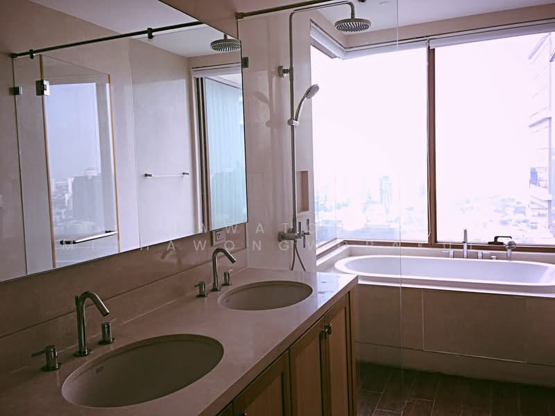 The Emporio Place, Bangkok, 93 Soi Sukhumvit 24, Sukhumvit Road, Khong Tan, Khlong Toei, Bangkok, 2 Bedrooms, 95 sqm, Condo For Rent, by Thawatchai Methawongworakul, 500470535 - DDproperty.com