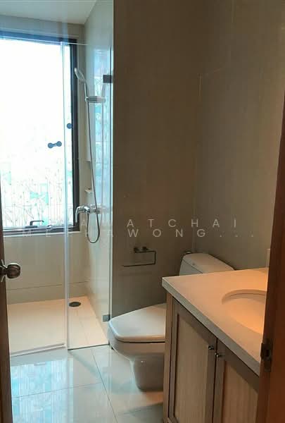 The Emporio Place, Bangkok, 93 Soi Sukhumvit 24, Sukhumvit Road, Khong Tan, Khlong Toei, Bangkok, 2 Bedrooms, 95 sqm, Condo For Rent, by Thawatchai Methawongworakul, 500470535 - DDproperty.com