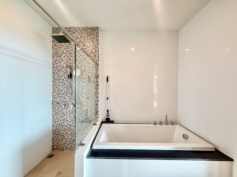 Casalunar Paradiso, Chon Buri (Pattaya), Sukhumvit Road, Saen Suk, Muang Chon Buri, Chon Buri (Pattaya), 2 Bedrooms, 96 sqm, Condo For Rent, by Paula ., 500470549 - DDproperty.com