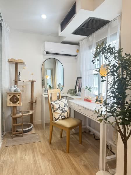 49 Suite Sukhumvit 49, Bangkok, 26 Soi Sukhumvit 49, Khlong Tan Nua, Watthana, Bangkok, 1 Bedroom, 38 sqm, Condo For Rent, by Thawatchai Methawongworakul, 500470555 - DDproperty.com