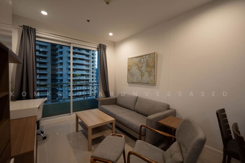 Circle Condominium, Bangkok, 1674 Soi Petchaburi 36 Petchaburi Road, Makkasan, Ratchathewi, Bangkok, 1 Bedroom, 47 sqm, Condo For Rent, by Komkrit Arunvessased, 500470563 - DDproperty.com