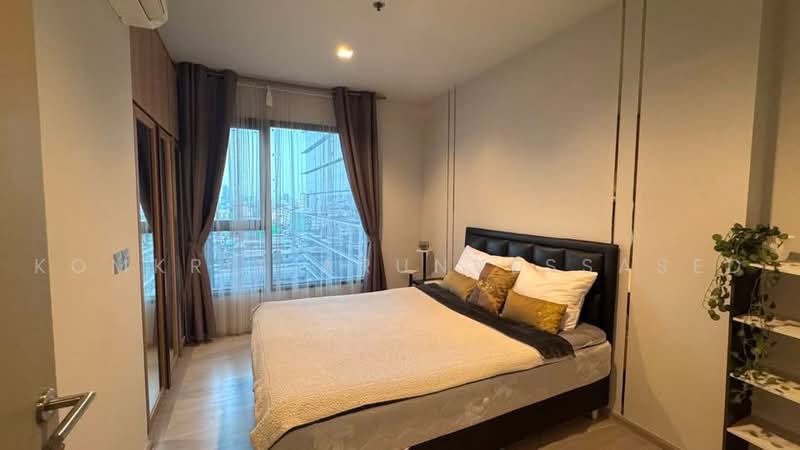 Life Asoke, Bangkok, Asoke-Dindang Road, Bang Kapi, Huai Khwang, Bangkok, 1 Bedroom, 32 sqm, Condo For Rent, by Komkrit Arunvessased, 500470590 - DDproperty.com