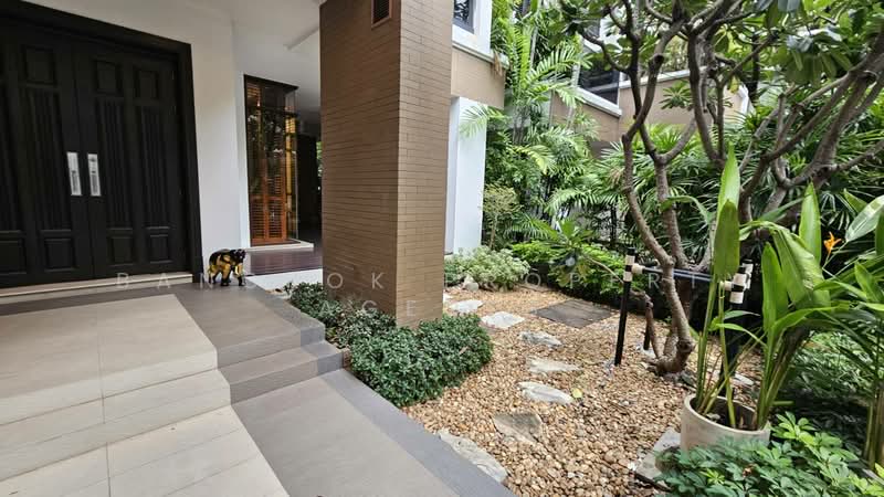Baan Sukhumvit 18, Bangkok, 3/13-14 Sukhumvit Soi 18, Khlong Toei, Bangkok, 4 Bedrooms, 450 sqm, Single Detached House For Rent, by BANGKOK PROPERTY AGENTS, 500470592 - DDproperty.com