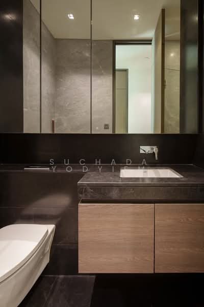 28 Chidlom, Bangkok, 28 Chit Lom Alley, Lumphini, Pathum Wan, Bangkok, 2 Bedrooms, 72 sqm, Condo For Sale, by Suchada Yodyiem, 500470595 - DDproperty.com