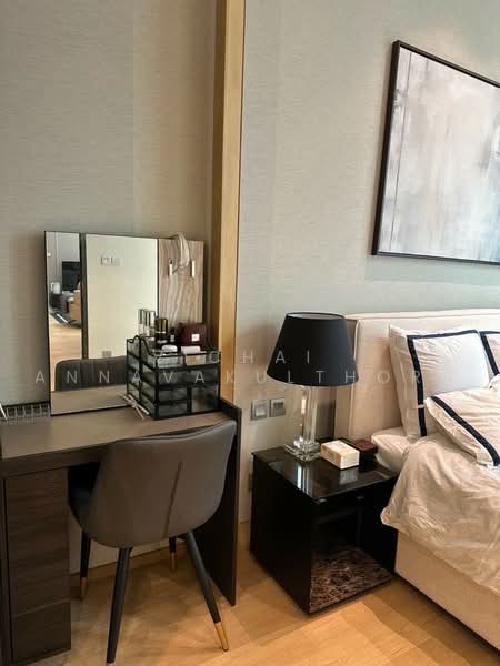 28 Chidlom, Bangkok, 28 Chit Lom Alley, Lumphini, Pathum Wan, Bangkok, 2 Bedrooms, 89 sqm, Condo For Rent, by Vichai Annavakulthorn, 500470611 - DDproperty.com
