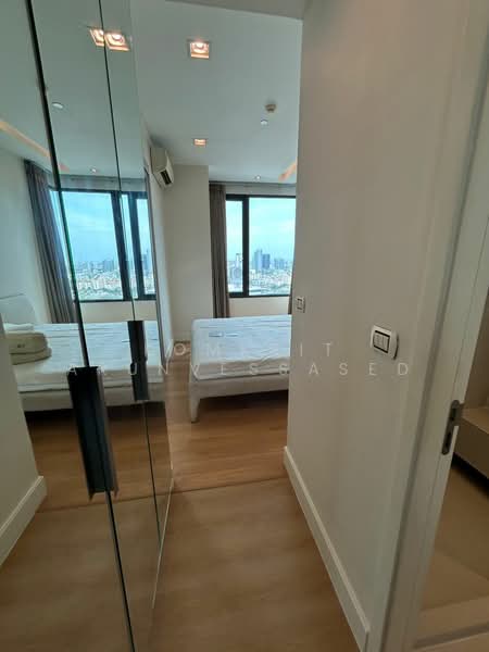 Equinox Phahol Vibha, Bangkok, 345 Paholyothin Road, Jom Phon, Chatuchak, Bangkok, 1 Bedroom, 40 sqm, Condo For Rent, by Komkrit Arunvessased, 500470613 - DDproperty.com