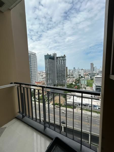 Equinox Phahol Vibha, Bangkok, 345 Paholyothin Road, Jom Phon, Chatuchak, Bangkok, 1 Bedroom, 40 sqm, Condo For Rent, by Komkrit Arunvessased, 500470613 - DDproperty.com