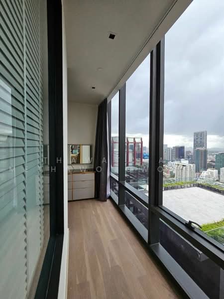 ASHTON Silom, Bangkok, 166 Silom Road, Bang Rak, Bangkok, 1 Bedroom, 50 sqm, Condo For Rent, by Thawatchai Methawongworakul, 500470624 - DDproperty.com