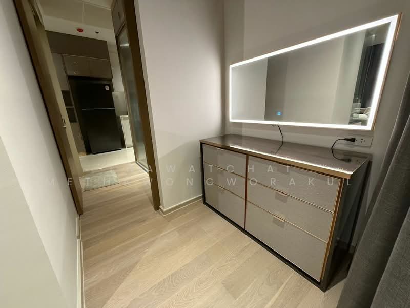 ASHTON Silom, Bangkok, 166 Silom Road, Bang Rak, Bangkok, 1 Bedroom, 50 sqm, Condo For Rent, by Thawatchai Methawongworakul, 500470624 - DDproperty.com